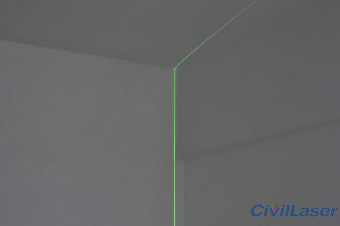 緑色レーザー発光モジュール  細線 